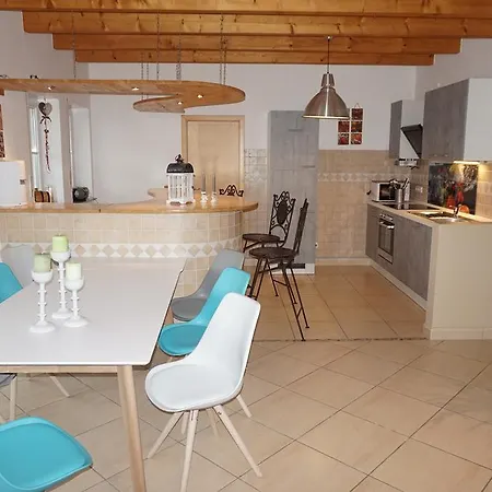 Ferienwohnung Rhein-lahn 兰施泰因